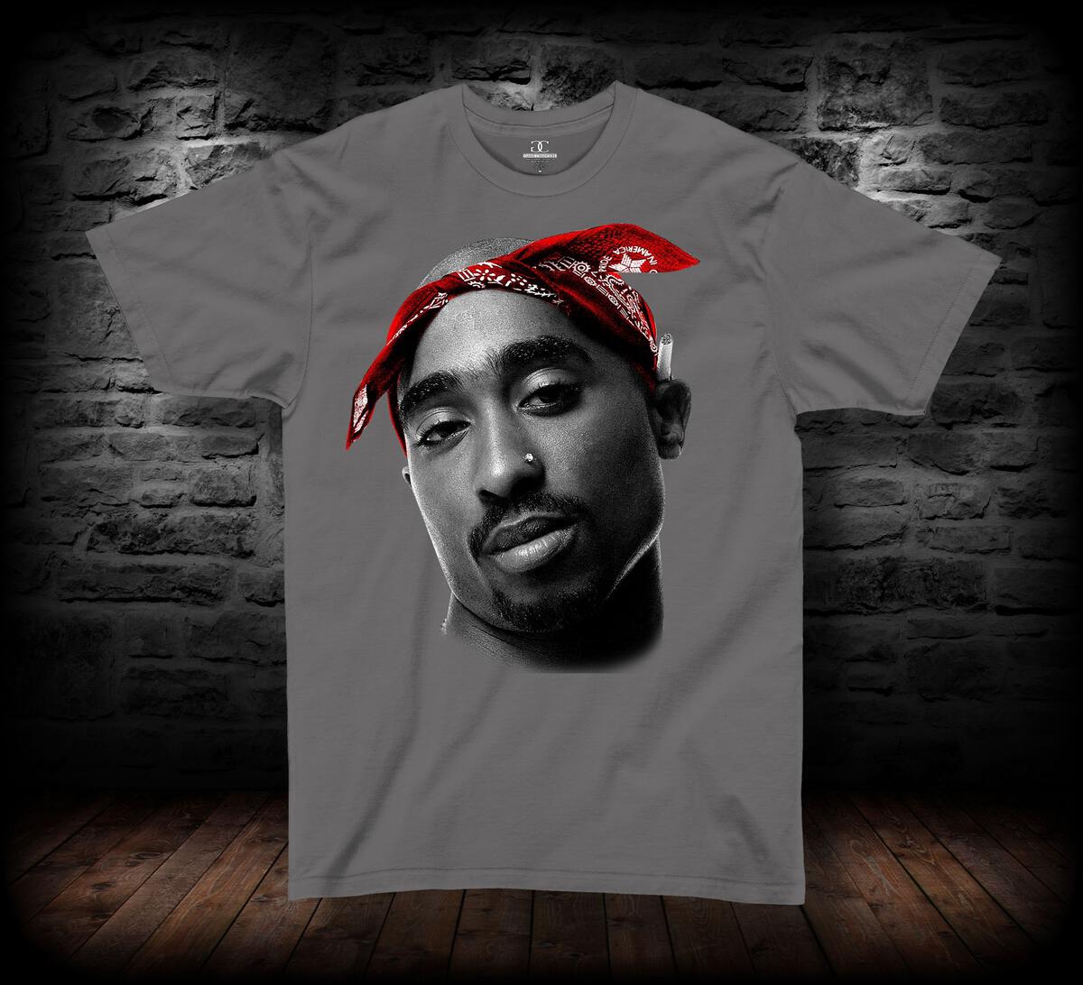 T-SHIRT TUPAC